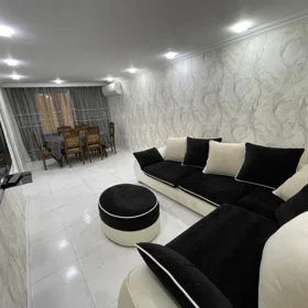 In Binəqədi rayonu 60.0 m² house with 2.0 rooms is for rent - Image 2