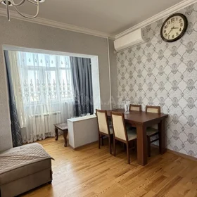 In Baku 55.0 m² apartment is for rent - Image 3