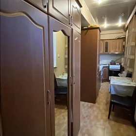 In Baku 75.0 m² apartment is for sale - Image 3