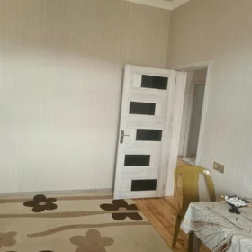In nan 160.0 m² house with 4.0 rooms is for rent - Image 2