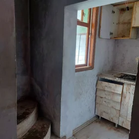 In Baku 60.0 m² house with 3.0 rooms is for rent - Image 5
