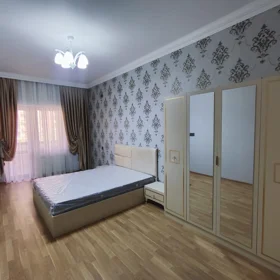 In Baku 115.0 m² apartment is for rent - Image 3