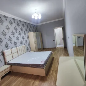 In Baku 115.0 m² apartment is for rent - Image 4