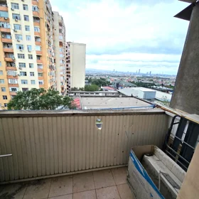 In Baku 92.0 m² apartment is for rent - Image 2