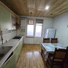 In Baku 92.0 m² apartment is for rent - Image 9