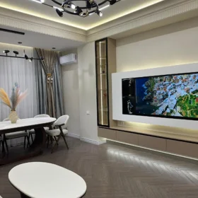 In Baku 135.0 m² apartment is for sale - Image 3