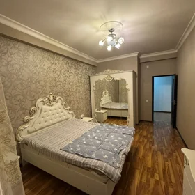 In Baku 70.0 m² apartment is for rent - Image 4