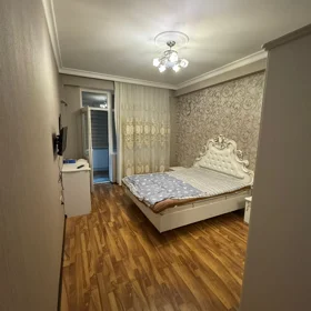 In Baku 70.0 m² apartment is for rent - Image 5