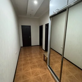 In Baku 70.0 m² apartment is for rent - Image 7