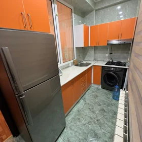 In Baku 70.0 m² apartment is for rent - Image 10
