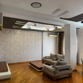 In Baku 120.0 m² apartment is for rent - Image 3