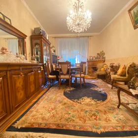 Baku-da 80.0 m2 mənzil satılır