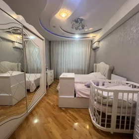 In Baku 92.0 m² apartment is for rent - Image 5