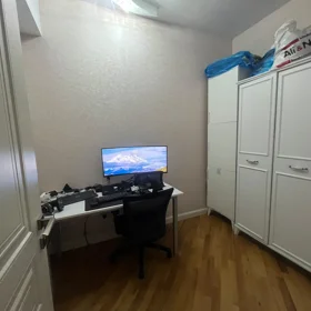 In Baku 92.0 m² apartment is for rent - Image 7