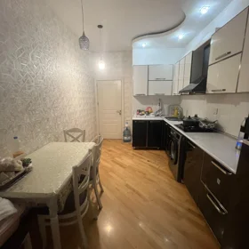 In Baku 92.0 m² apartment is for rent - Image 8