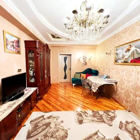 In Baku 100.0 m² apartment is for sale - Image 3