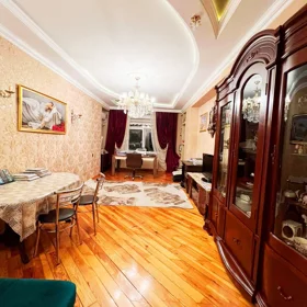 In Baku 100.0 m² apartment is for sale - Image 4