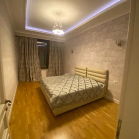 In Baku 100.0 m² apartment is for rent - Image 3