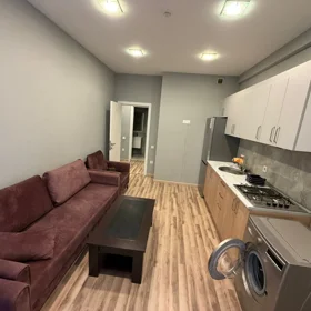 In Baku 90.0 m² apartment is for rent - Image 3