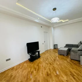 In Baku 75.0 m² apartment is for rent - Image 4