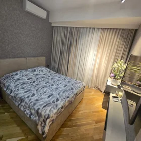 In Baku 75.0 m² apartment is for rent - Image 8