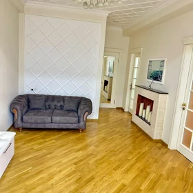 In Baku 121.0 m² apartment is for rent - Image 7