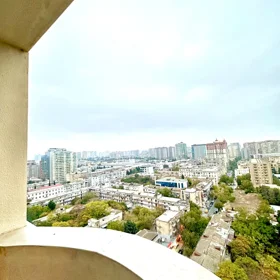 In Baku 121.0 m² apartment is for rent - Image 8