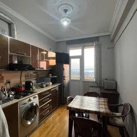 In Baku nan m² apartment is for sale - Image 10