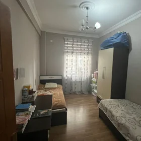 In Baku 170.0 m² apartment is for rent - Image 2