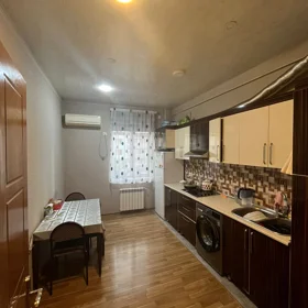 In Baku 170.0 m² apartment is for rent - Image 6