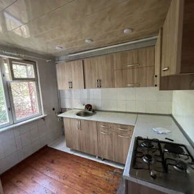 In Baku 90.0 m² apartment is for rent - Image 7