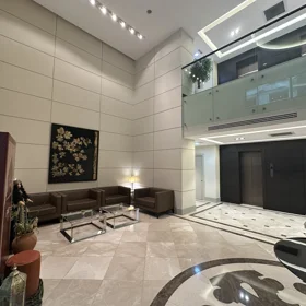 In Baku 193.0 m² apartment is for rent - Image 3