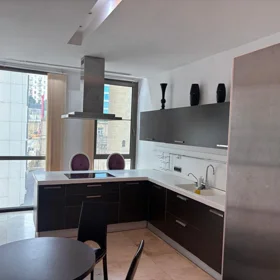 In Baku 193.0 m² apartment is for rent - Image 7