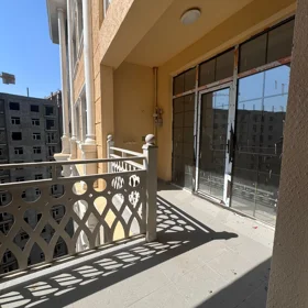 In Baku 125.0 m² apartment is for sale - Image 4