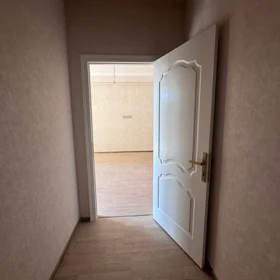 In Baku 125.0 m² apartment is for sale - Image 7