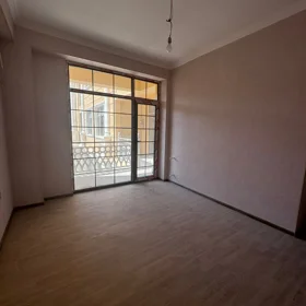 In Baku 125.0 m² apartment is for sale - Image 9