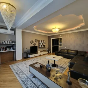 In Baku 125.0 m² apartment is for sale - Image 6