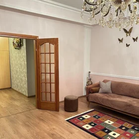 In Baku 103.0 m² apartment is for sale - Image 9