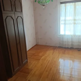 In Baku nan m² apartment is for sale - Image 8