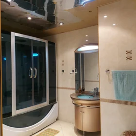 In Baku 110.0 m² apartment is for rent - Image 2