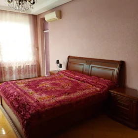 In Baku 110.0 m² apartment is for rent - Image 6