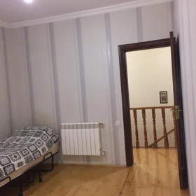 In Khirdalan 170.0 m² house with 4.0 rooms is for sale - Image 10
