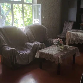 In Astara 112.0 m² house with 6.0 rooms is for sale - Image 6