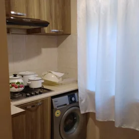 In Baku 80.0 m² apartment is for sale - Image 2