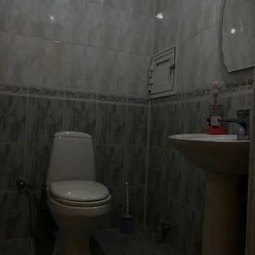 In Baku 65.0 m² apartment is for sale - Image 6