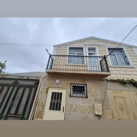 In Baku 53.0 m² house with 3.0 rooms is for sale - Image 3