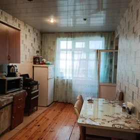 In Khirdalan 70.0 m² apartment is for sale - Image 3