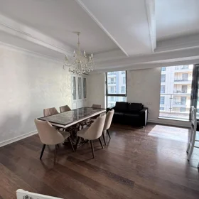 In Baku 280.0 m² apartment is for rent - Image 5