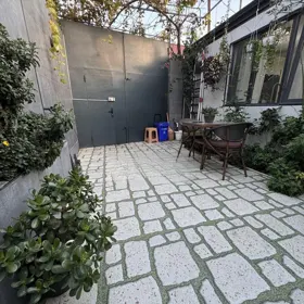 In Səbail rayonu 140.0 m² house with 4.0 rooms is for sale - Image 3