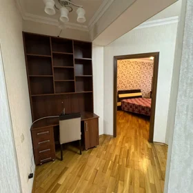 In Baku 85.0 m² apartment is for rent - Image 8
